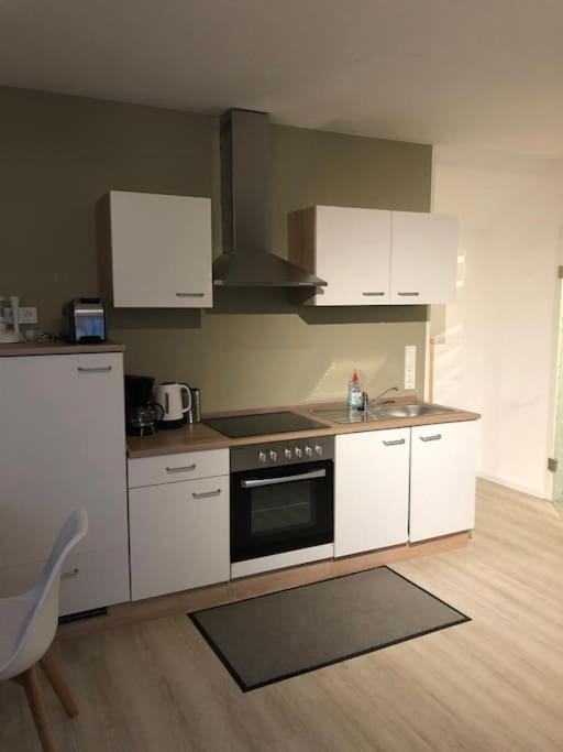 Ferienwohnung Mit Blick Auf Den Feldberg Weilmunster Exteriör bild